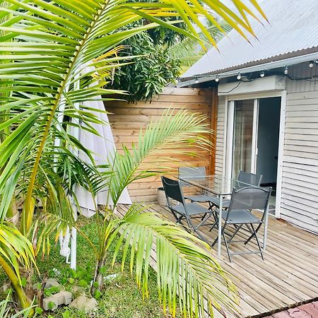 Lagon, Plage & Detente A La Saline Les Bains Exterior photo