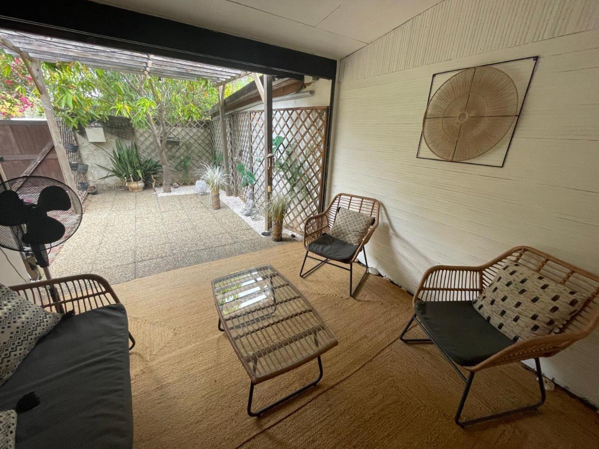 Lagon, Plage & Detente A La Saline Les Bains Exterior photo