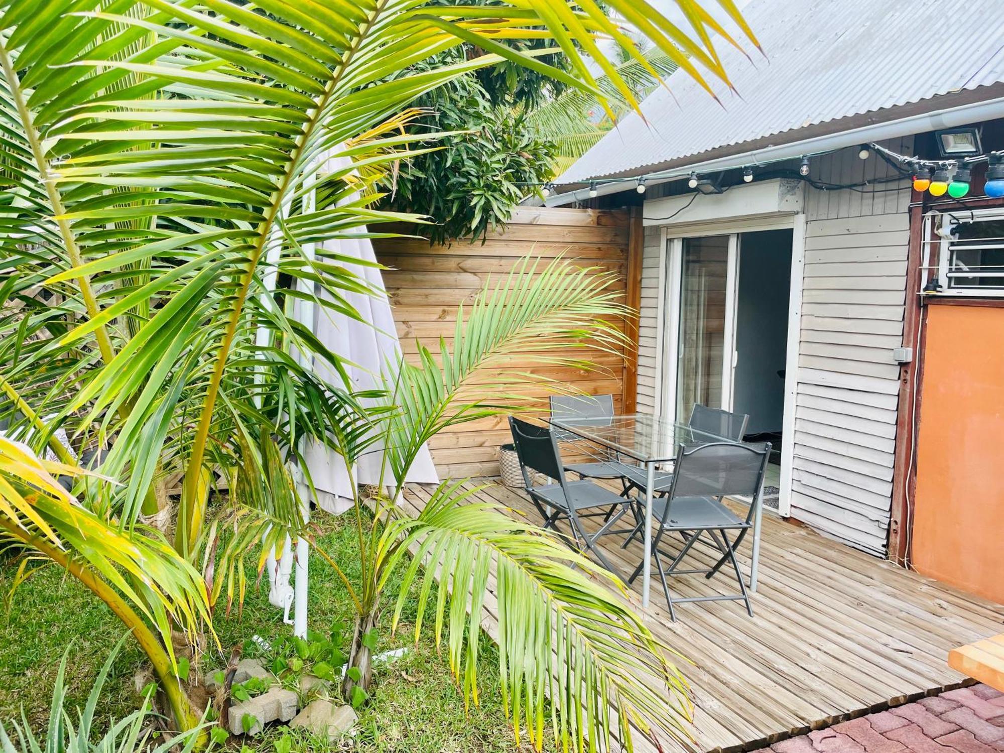 Lagon, Plage & Detente A La Saline Les Bains Exterior photo